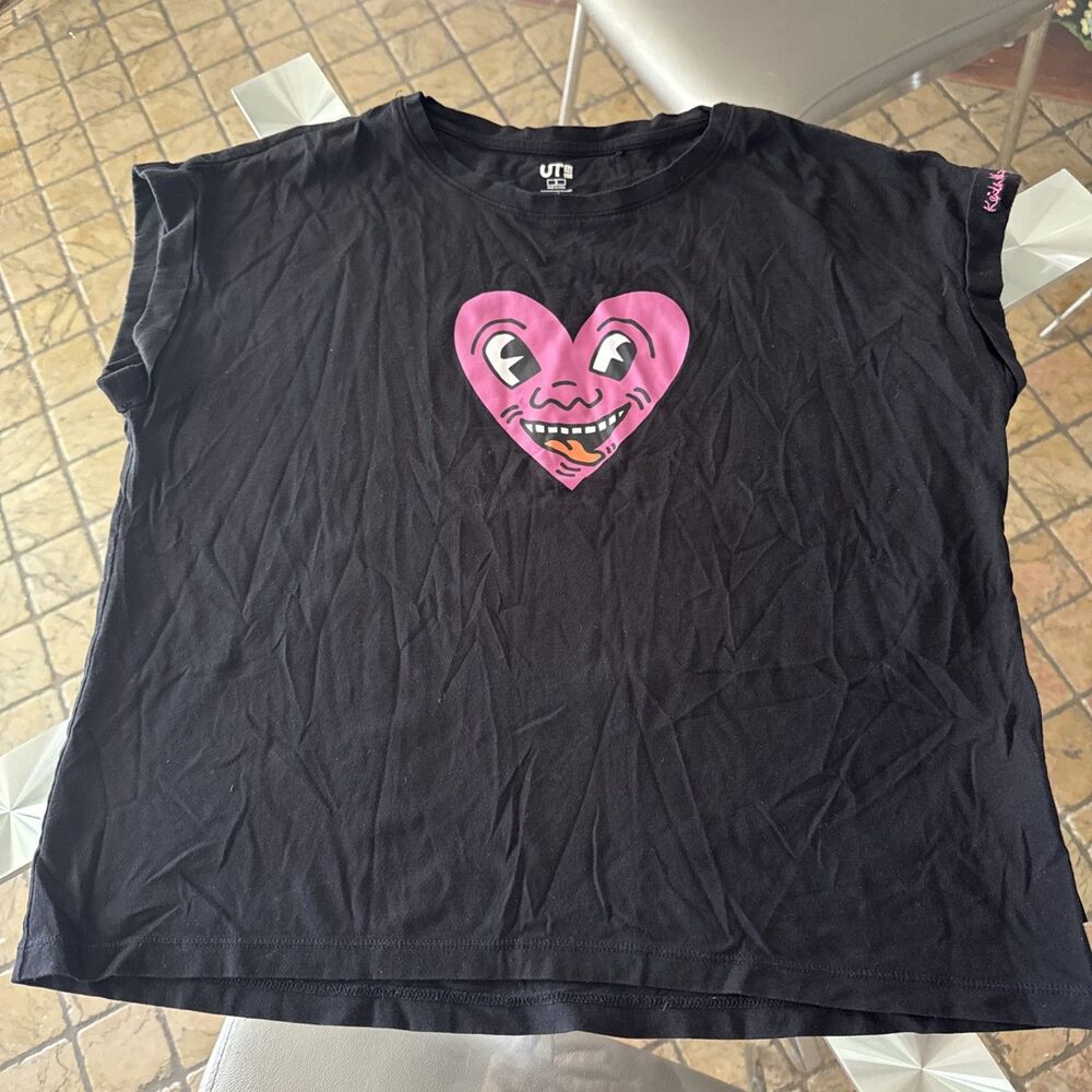 Uniqlo X Keith Haring Womens T Shirt Small Black Heart  80s 90s Y2K Pop Art